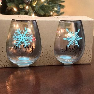 Stemless wine glasses